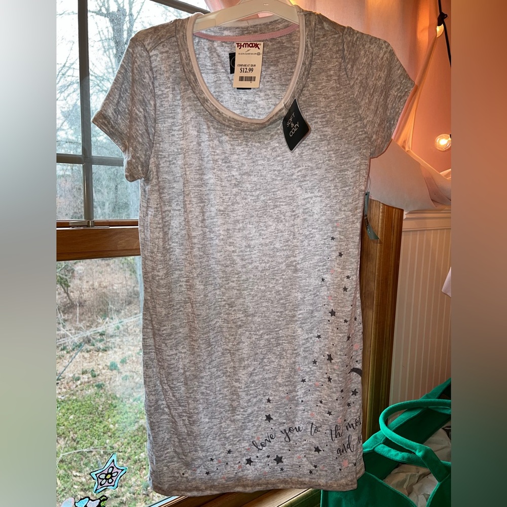 Super soft sleep shirt with tags brand new